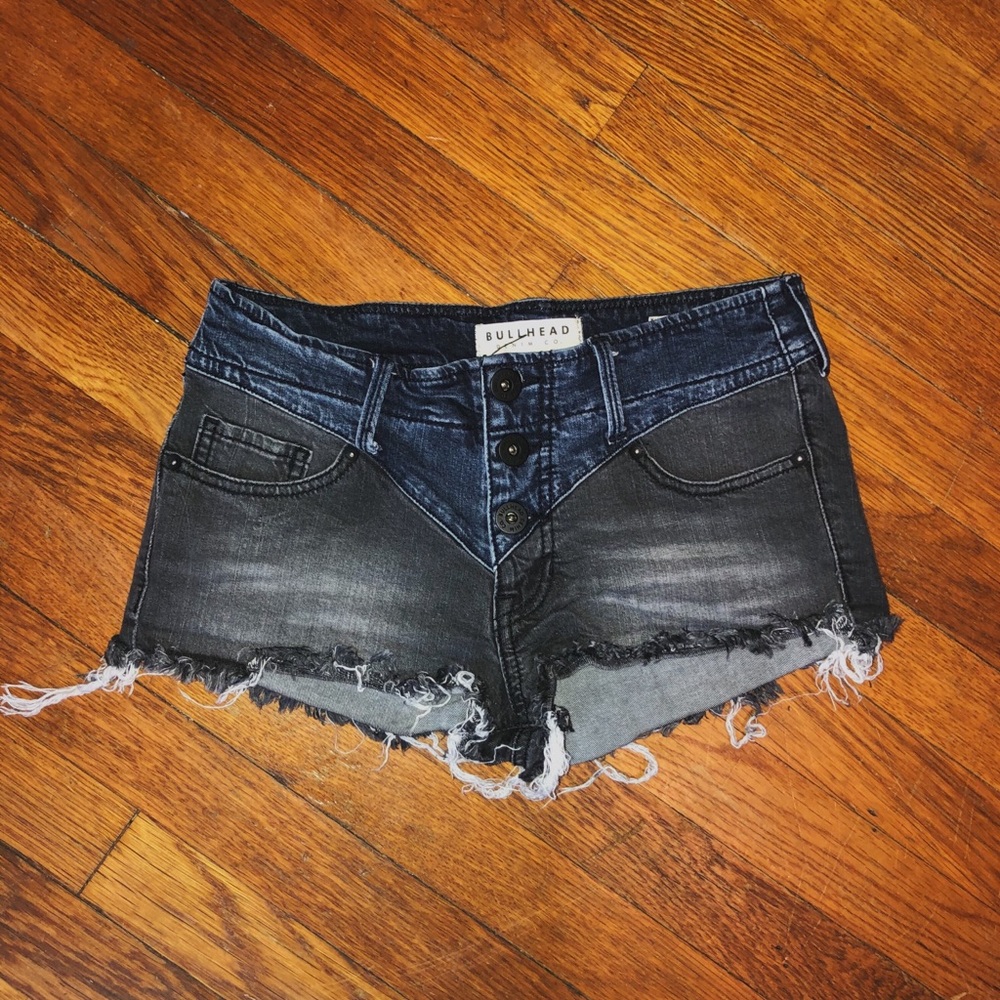Pacsun Distressed Black Denim Shorts Size 3/25